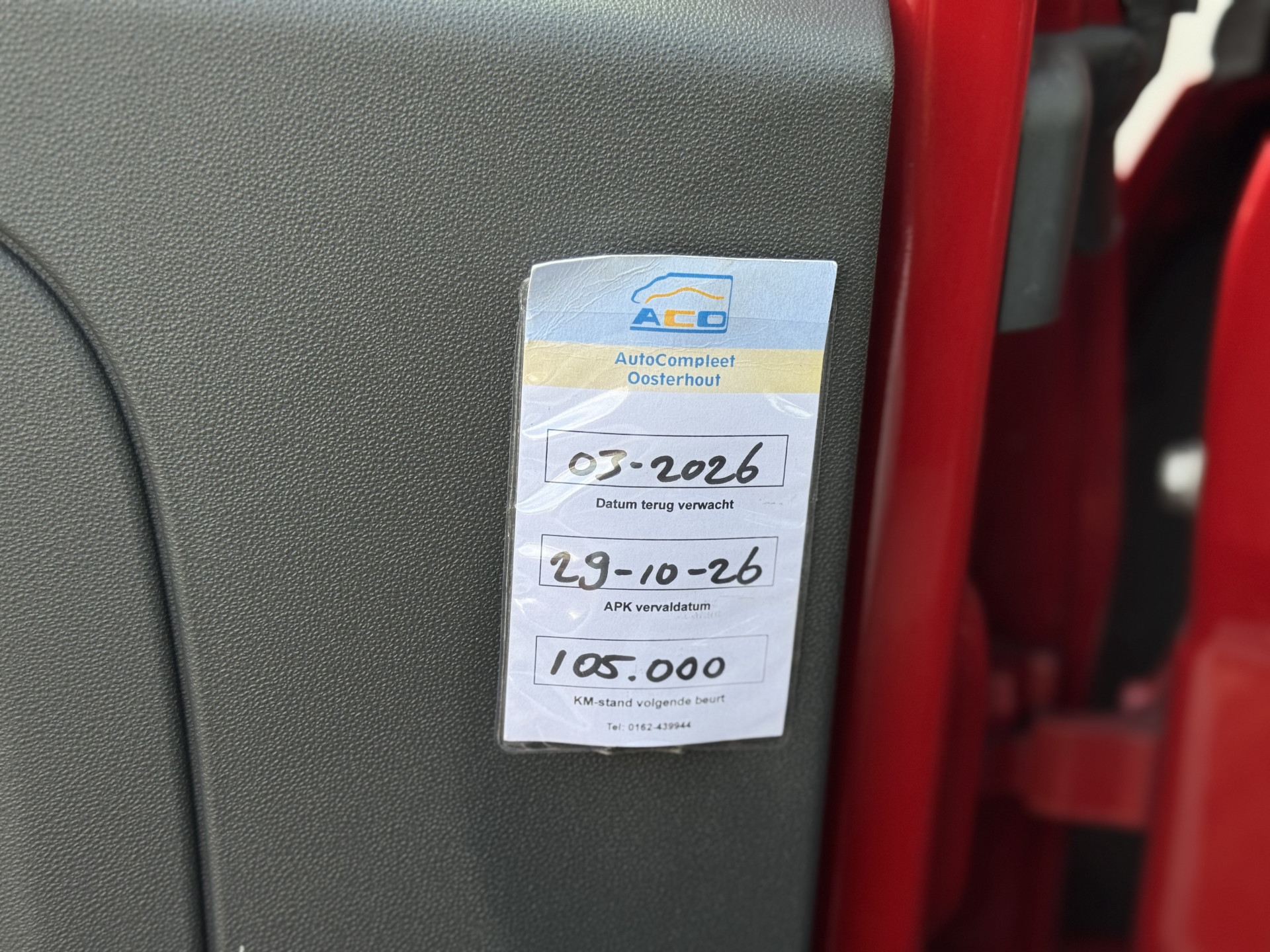47485408-18.jpg